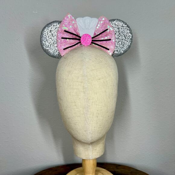 Chef Remy Elastic Minnie Ears | Ratatouille-Inspired Adjustable Ears Headband - Picture 2 of 5